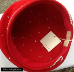 Vintage Red Slanted Beret Style Hat In Fur Felt With Swarovski Crystals -Fashion hats Unused Vintage Red Slanted Beret Style Hat in FUR FELT with Swarovski Crystals 4 78627.1667685117.1280.1280
