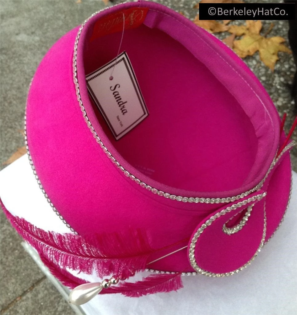 Vintage Formal Church Hat Fur Felt Fuchsia Pink Beret Style Feathers With Pin - Image 4