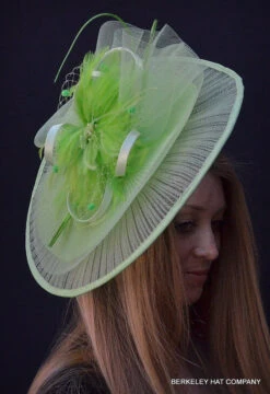 Happy-Go-Lucky Derby Fascinator 22 Happy-Go-Lucky Derby Fascinator -Fashion hats happy go lucky fascinator lime 58589.1670545023.1280.1280