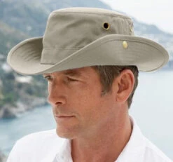 Tilley T3 Wanderer Hat In Khaki